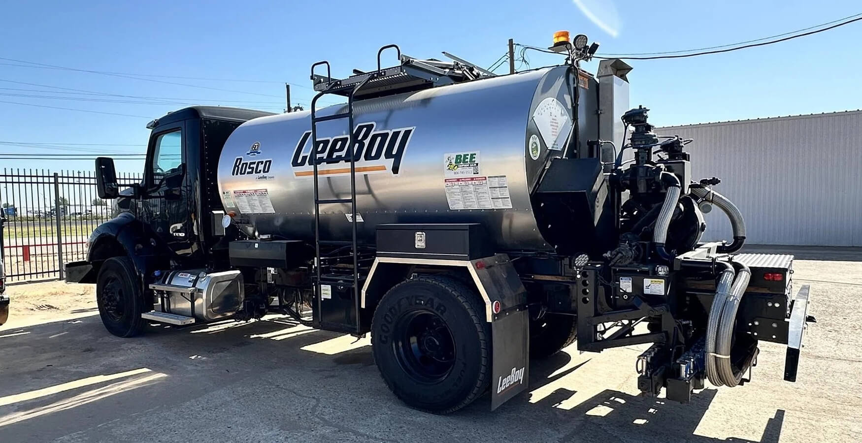 Rosco Leeboy tanker truck